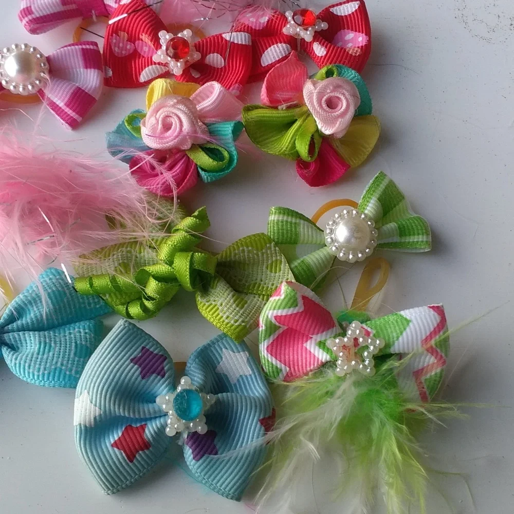 N/A feather ribbons